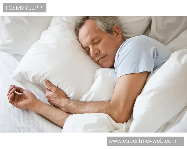 菲尔琼斯分享比赛前后失眠困扰凌晨三四点才入睡的真实经历